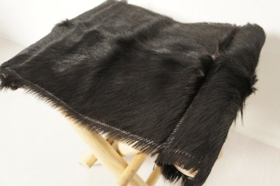 アンティーク調 ホールディングチェア 毛皮張 チーク ハラコ 折畳椅子 黒