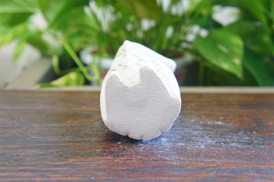 パラス石 石彫り バリ島 アジアン オブジェ 置物 シロフクロウ 10cm