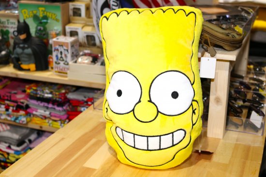 シンプソンズ ブランケットinクッション バートフェイス 輸入雑貨 海外雑貨 直輸入 アメリカ雑貨 子供 ポップ キャラクター かわいい Simpsons 新潟のアメリカン雑貨屋といえば Honeymustard ハニマスニイガタ