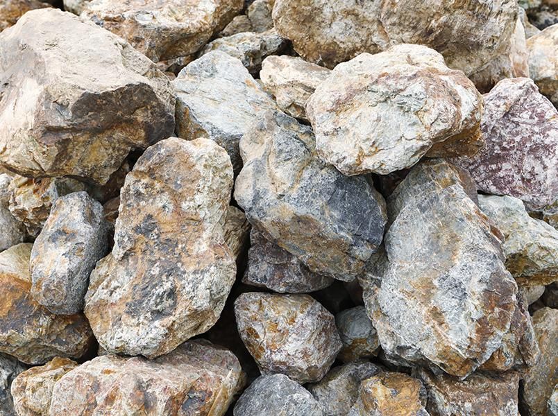 岐阜石（300-400mm）｜岐阜・愛知で庭石販売と庭造りのことなら揖斐川