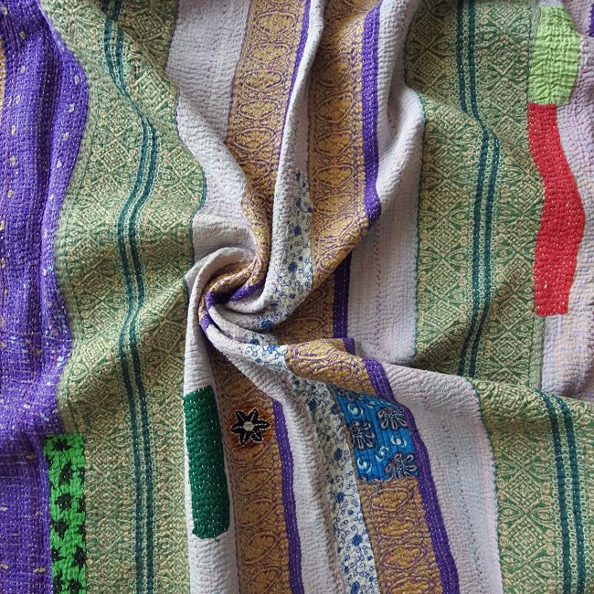 インドの刺し子布 カンタ、ラリーキルトのベッドカバーの通販店 - ボーホー・インド雑貨 KHUSHBOO クシュブー
