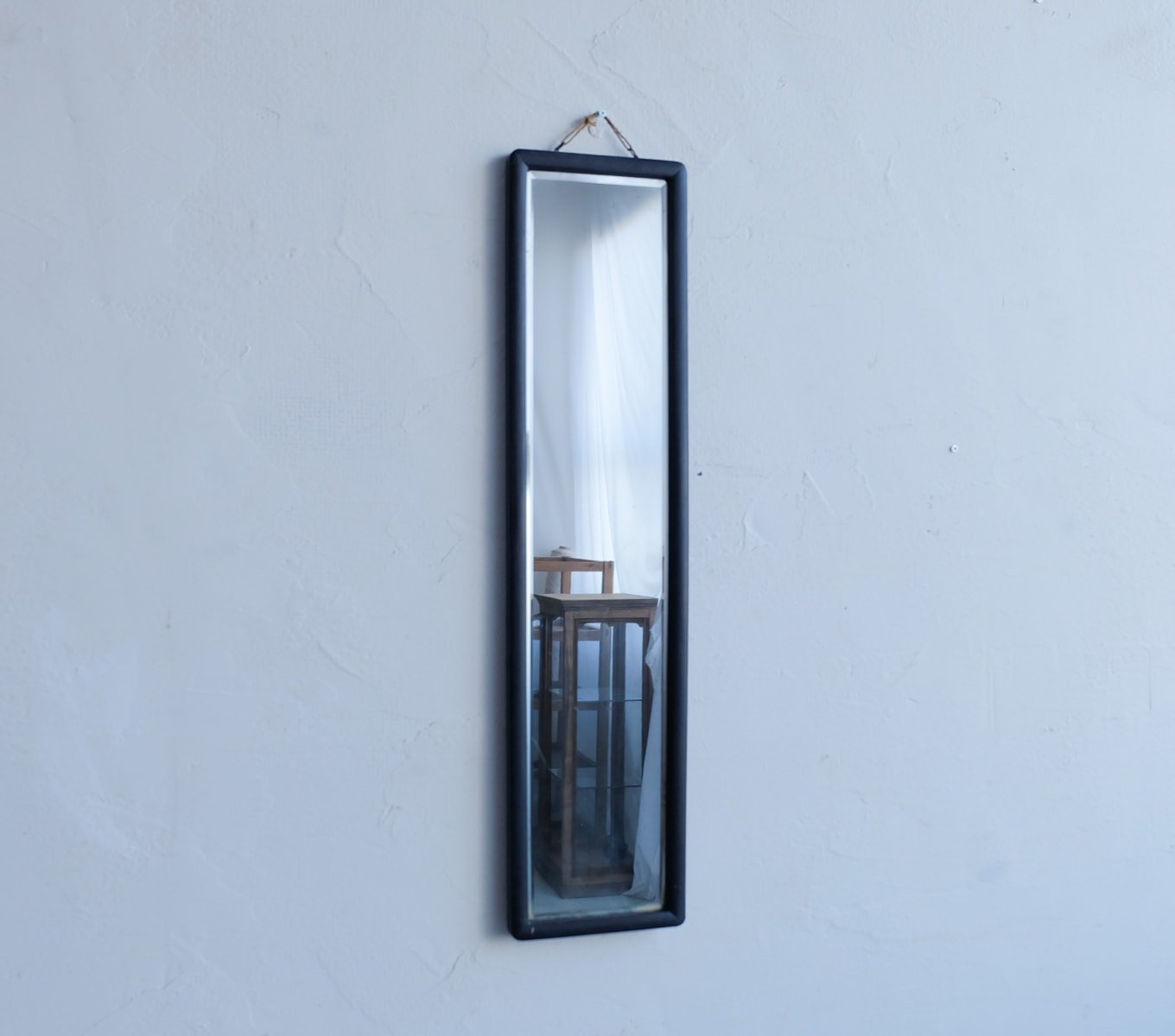 すらりとした黒い鏡 | ライフスタイルショップICCA Online shop