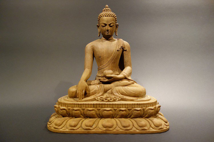 【仏像】釈迦如来 木彫り仏像18cm【送料無料】