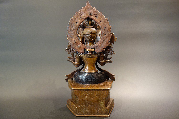【仏像】弥勒菩薩（マイトレーヤ） 彫金仕上げ 28.5cm【送料無料】