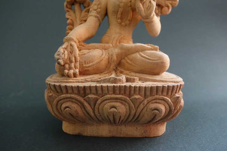 【仏像】白多羅菩薩（ホワイトターラ）木彫り 仏像 16cm【送料無料】
