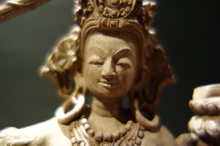 【仏像】文殊菩薩（妙吉祥菩薩）木彫り 仏像 20cm【送料無料】