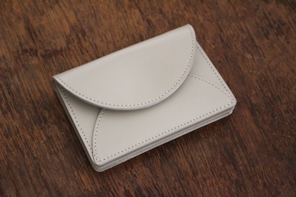 使い勝手とは別の美しい財布 irose FOLD MINI WALLET | カタカナ河野の