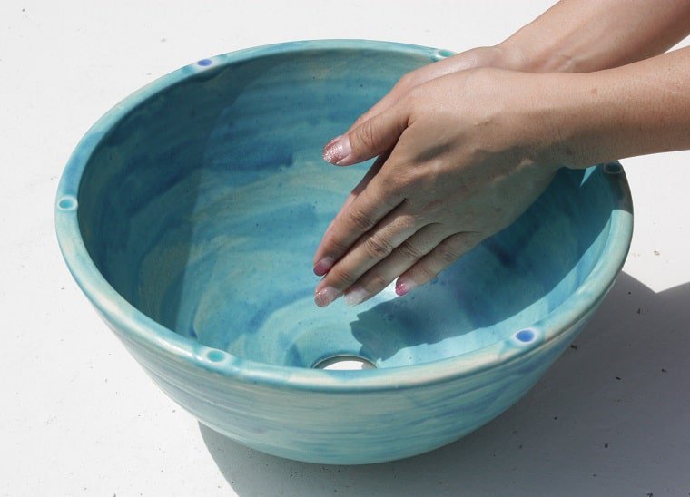 沖縄陶器の手洗いボウル