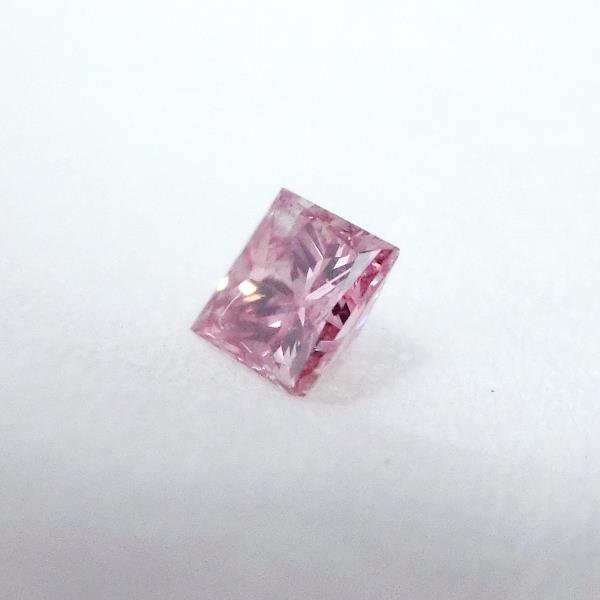 ピンクダイヤモンドルース D 0.096ct FANCY DEEP PINK I-1 中央宝石 