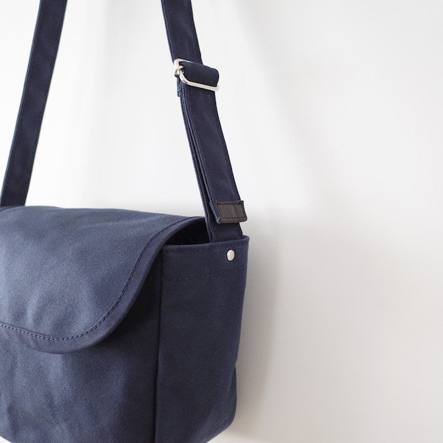 TEMBEA ƥ٥ Mail Bag Oxford Blue