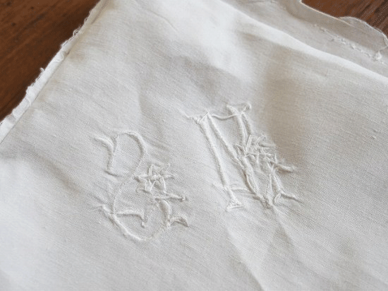 アンティークの刺繍小物 | ヨーロッパで使われていたアンティークの 