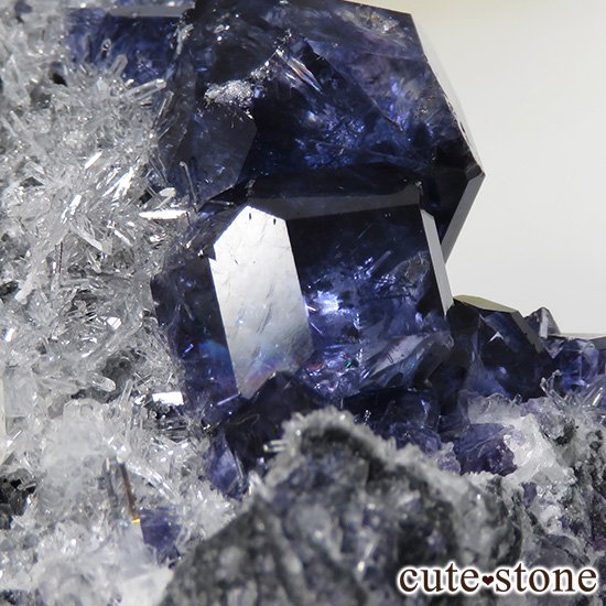 中国 福建省産パープルブルーフローライトの結晶（原石） 59.7g