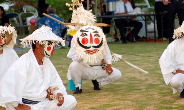 与論島の祭り・歴史文化をめぐる