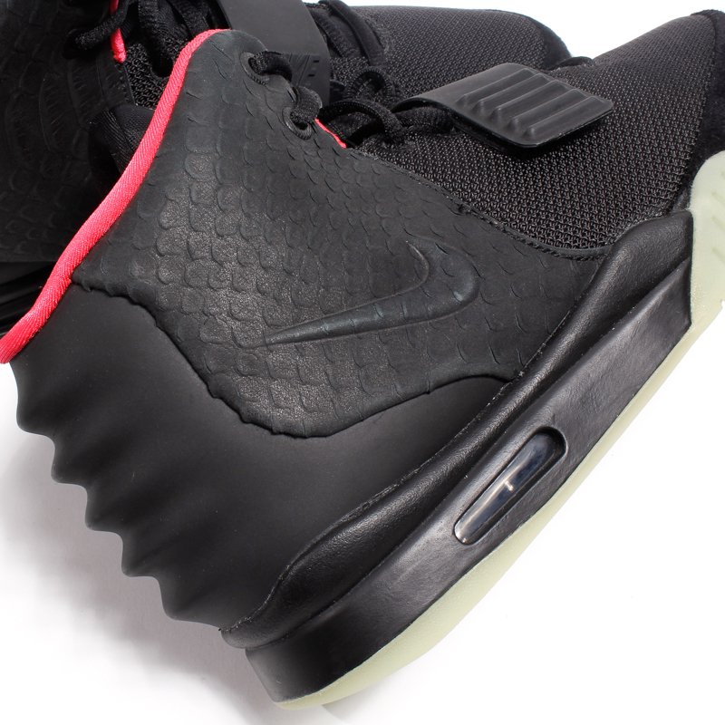 nike air yeezy 2 online kopen