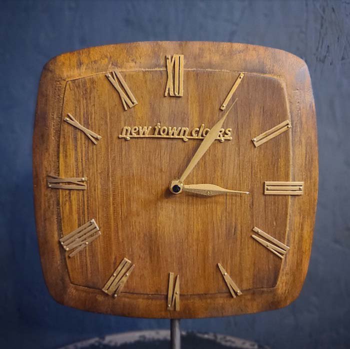 置時計・ウッドクロック・木製時計・スタンドクロック・レトロデザイン