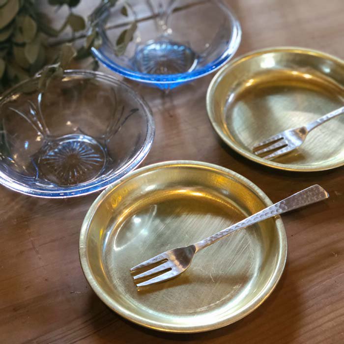 昭和レトロ・アルマイト・給食食器皿・ゴールド・アルミ皿・プレート