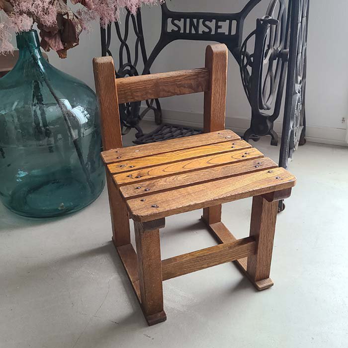 男女兼用 学校の椅子 昭和レトロ・アンティーク調 子供用椅子 木製椅子 