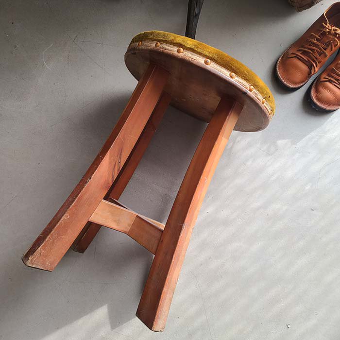 昭和レトロ丸椅子・スツール・木製チェア・古家具・古道具 | 旅する 