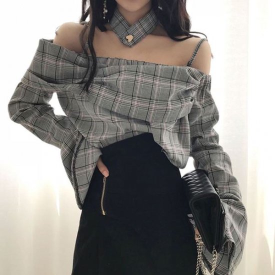 トップス ブラウス 韓国ファッション オフショルダーフレア袖のカッコ