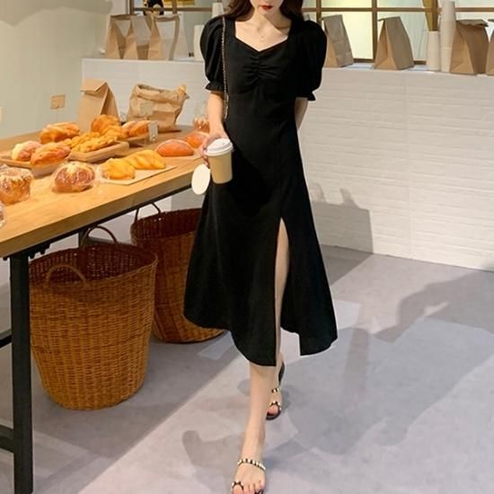 ロングワンピース ワンピ 韓国 コーデ きれいめ 40代 30代 スリット ハートネック 半袖 無地 セクシー パフスリーブ キャンディスリーブ きれいめ 代 お出かけ おしゃれ 大人 可愛い ワンピの里