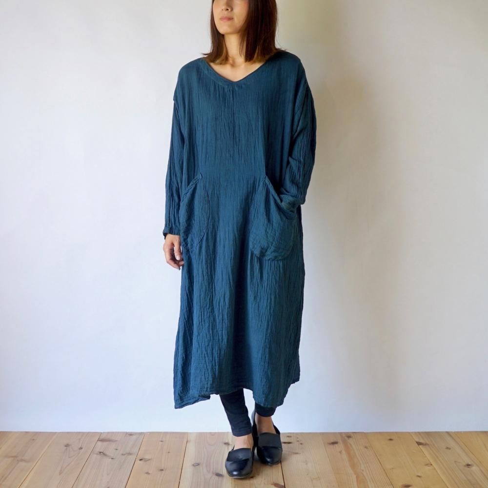 Vネック長袖ワンピース ブルーグレー 知多木綿ダブルガーゼ