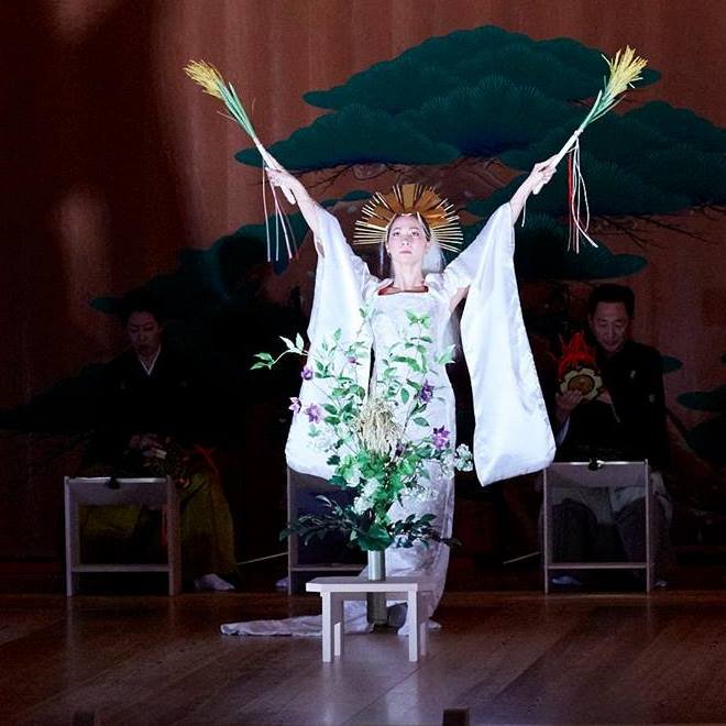 能・狂言・日本舞踊・現代舞踊「一粒萬倍 A SEED」2019舞台装花