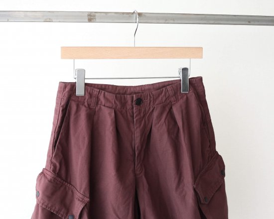 maroon cargo shorts