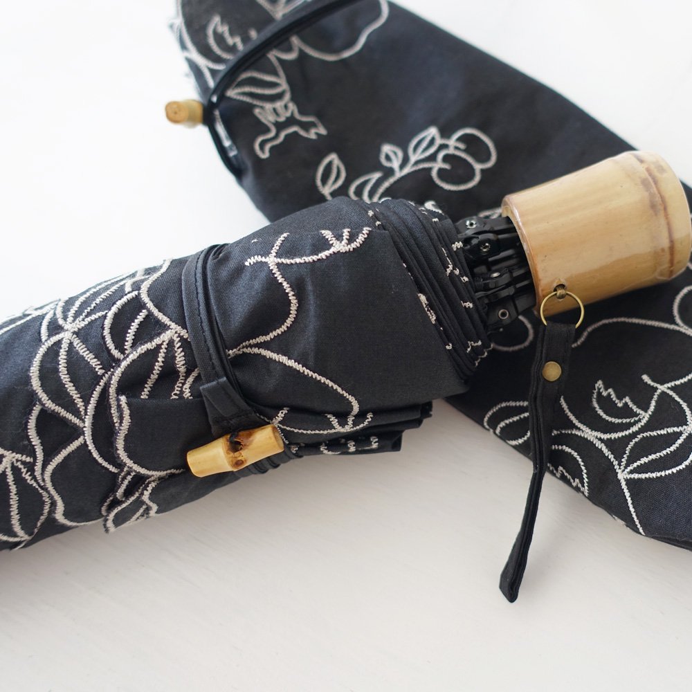 アツコマタノ刺繍日傘