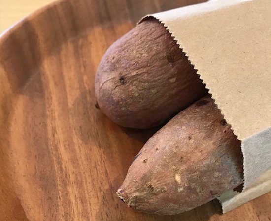 さつまいもの産地、鹿児島県の安納芋は焼き芋にすると蜜が溶け出すほど。全国に送料無料でお届けします。