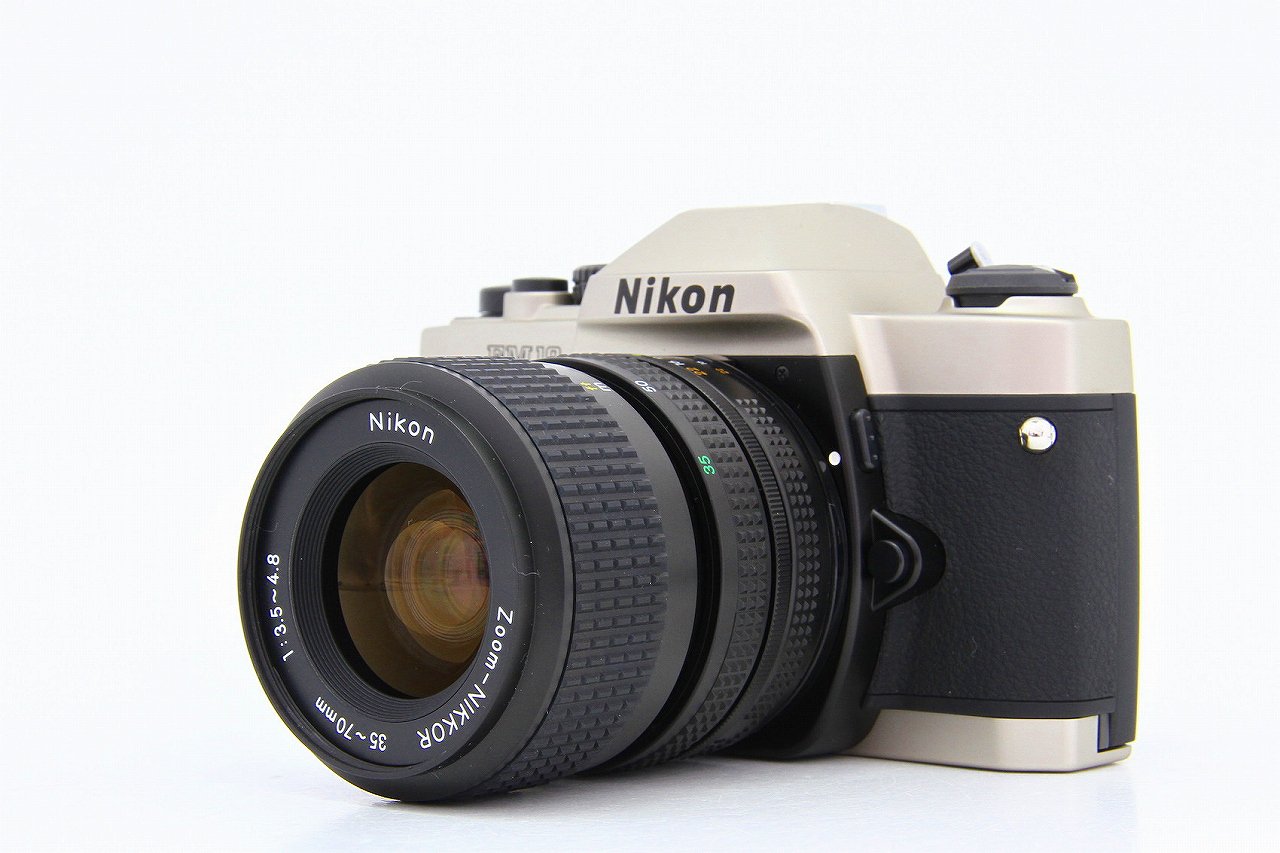 Nikon FM10  AF NIKKOR 35-70mmフィルムカメラ