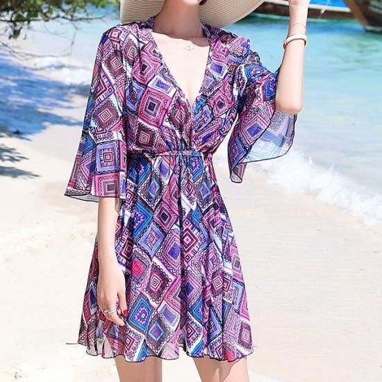 水着 3点セット ショートパンツ ビキニ ワンピース ホルターネック 体系カバー Bringhappiness