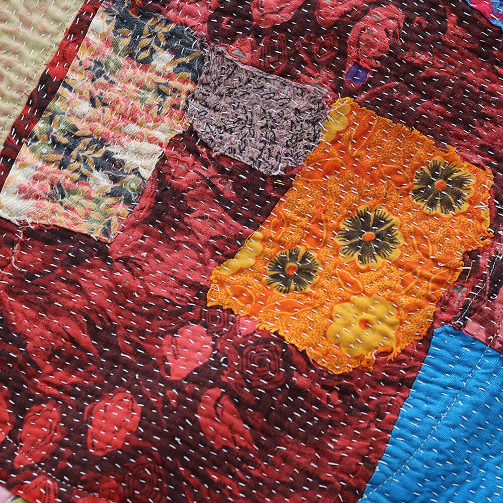 インドの刺し子布 カンタ刺繍（ラリーキルト）トートバッグ