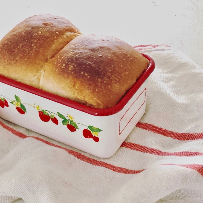 ホーロー食パン