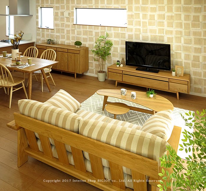 Joystyle Interiorコーディネート事例 チェリー柄の床にナチュラルの家具を合わせた部屋