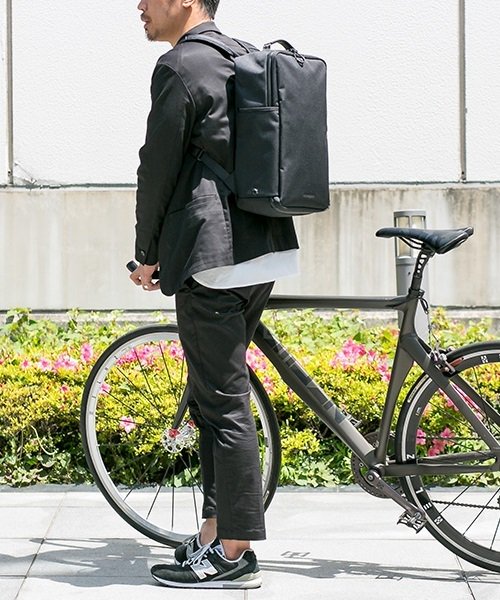 urban commuter 2way backpack