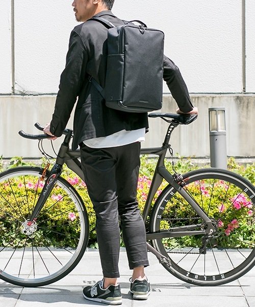 urban commuter 2way backpack