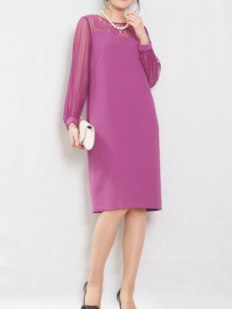 レンタルドレスの鮮やかなパープルピンクのチュール袖ドレス