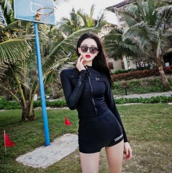 マトン 中性 変装した 女性 水着 パーカー Diamondramp Jp