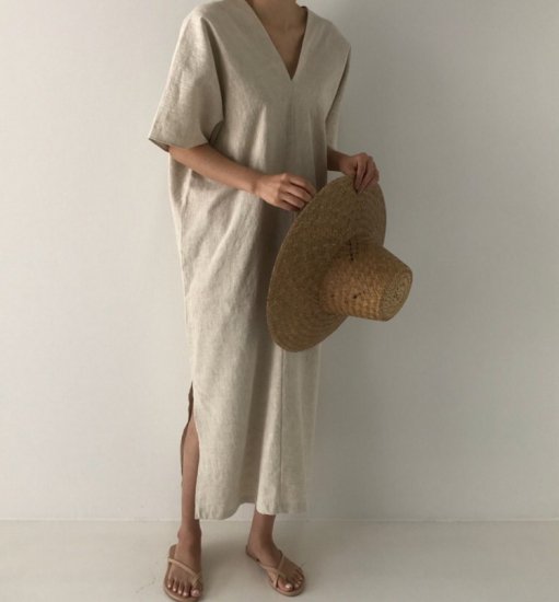 即納 ワンピース ロング リゾートワンピース リゾートワンピ 夏 春夏新作 春物 夏服 夏物 旅行 大人 海 ハワイ Vネック ゆったり ロング丈 ワンピース リゾートワンピース リゾートワンピ 春夏 韓国プチプラファッション専門店 Leaflower リーフラワー