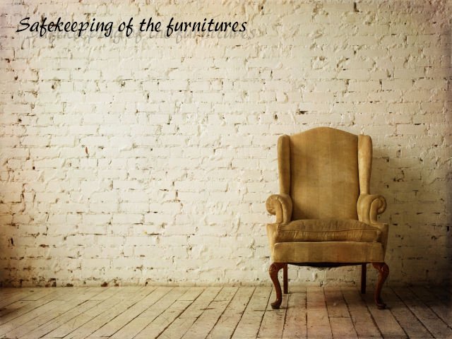 アンティーク家具の無料保管サービスの画像
