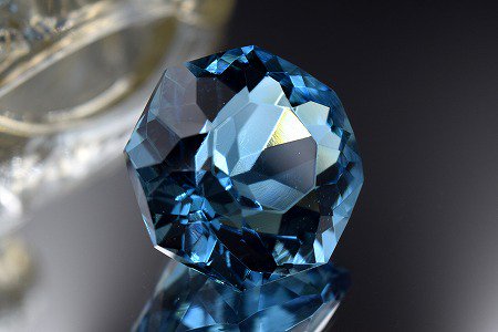 Craftworks雲谷 グレイシャルブルー 宝石型カットガラス スタンド付き 品番200 子猫堂ネットショップ