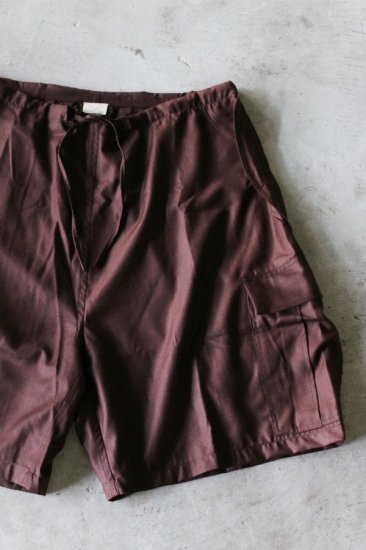 maroon cargo shorts