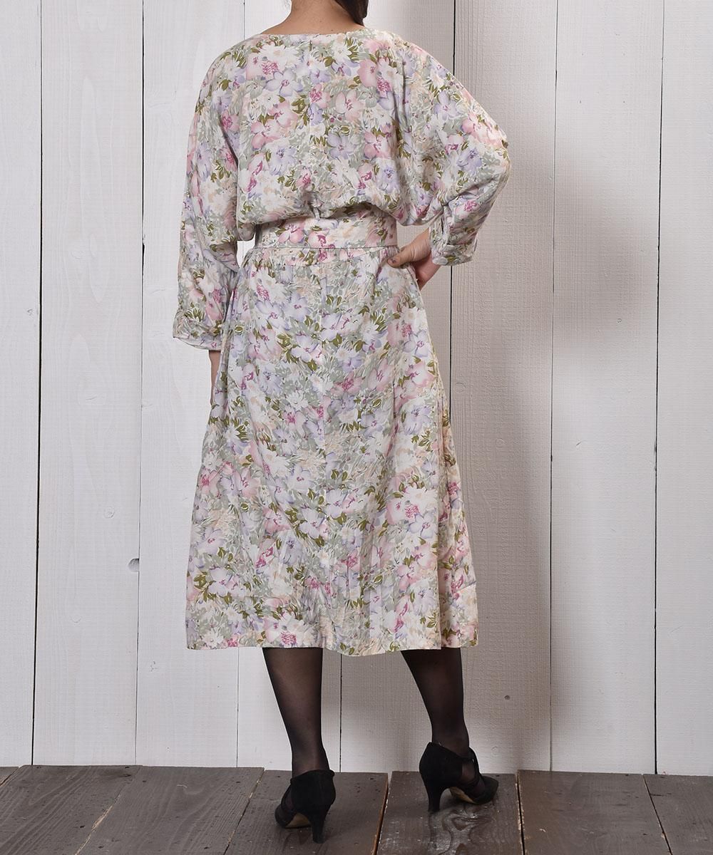 Made In Usa 花柄 ドルマンスリーブ ワンピース アメリカ製 Flower Pattern Sleeve One Piece 古着のネット通販サイト 古着屋グレープフルーツムーン Grapefruitmoon Onlineshop ヴィンテージアイテム レトロファッション