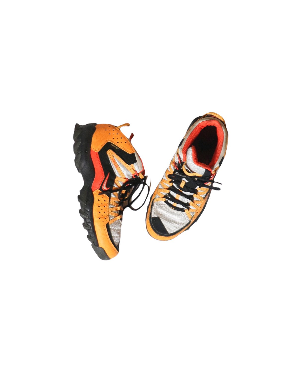 “NIKE ACG” Trekking Shoes (GORE-TEX)
