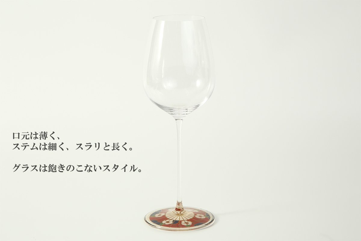蒔絵ワイングラスMEIKO（メイコ）の全体像（初音ミクのマジカルミライ2020）