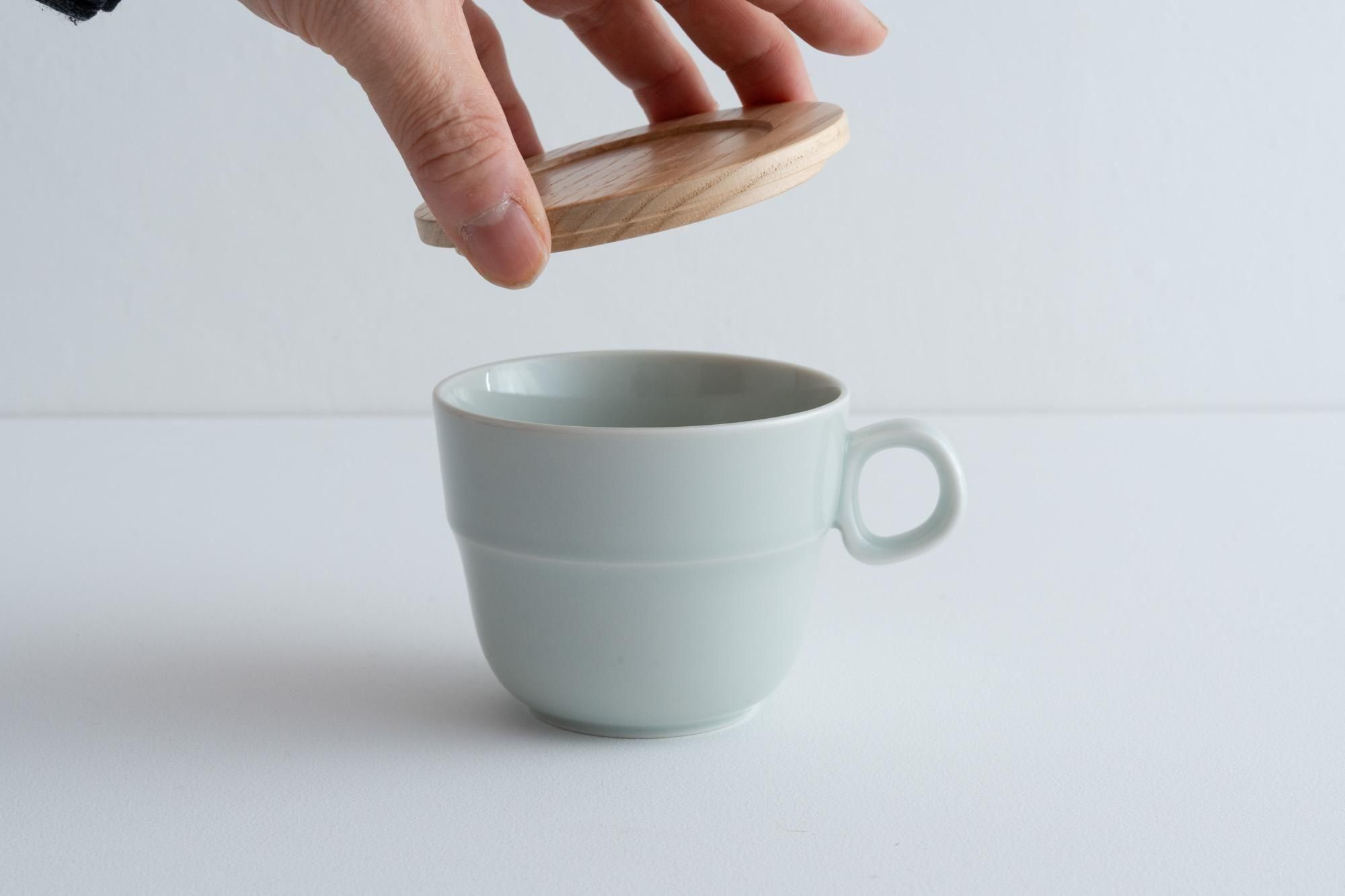 木のフタとマグ90