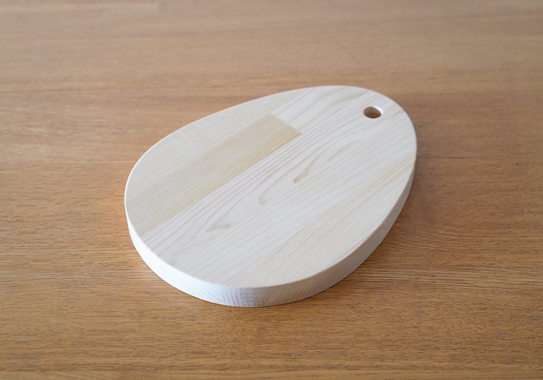 青森ヒバまな板　卵（中）／CUTTING BOARD type:egg /medium - ヒバコレ -hiba collection-