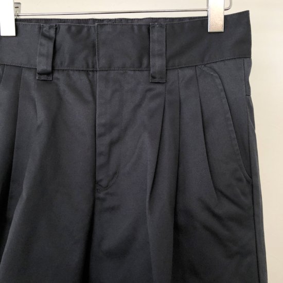 [FARAH] Three-Tuck Wide Pants Westpoint - MOLDNEST