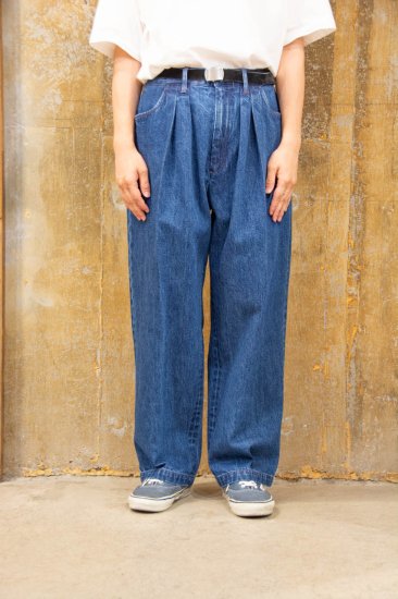 [FARAH] Two-Tuck Wide Tapered Pants Denim - MOLDNEST
