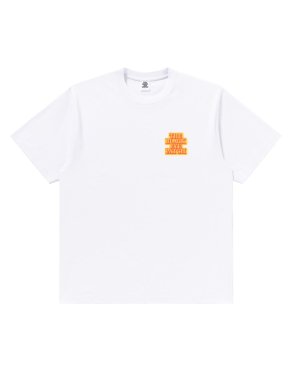 <img class='new_mark_img1' src='https://img.shop-pro.jp/img/new/icons5.gif' style='border:none;display:inline;margin:0px;padding:0px;width:auto;' />[BlackEyePatch]CHINATOWN STORE TEE